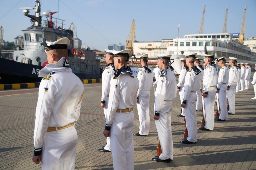 Президент Владимир Зеленский поздравил моряков с Днем ВМС