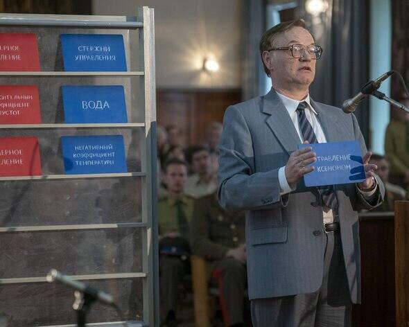 Джаред Харріс у ролі вченого Валерія Легасова. Кадр із серіалу "Чорнобиль"

Фото – HBO