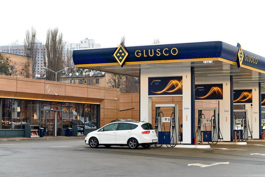 GLUSCO возвращает литры и деньги. Фото: