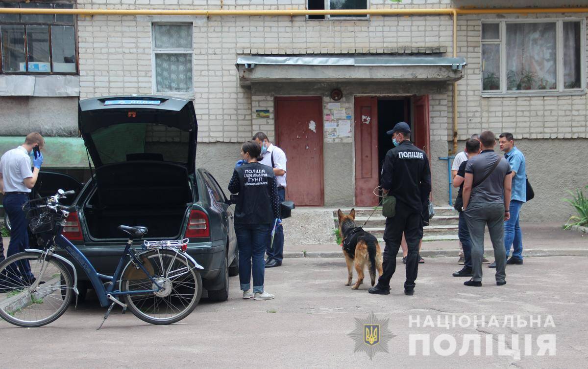 На Житомирщині два хлопці вбили чоловіка і жінку