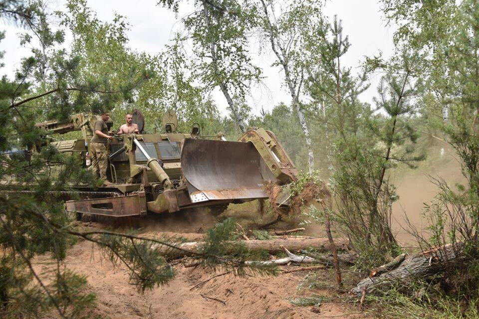 Військові у зоні ООС залучені до ліквідації лиха