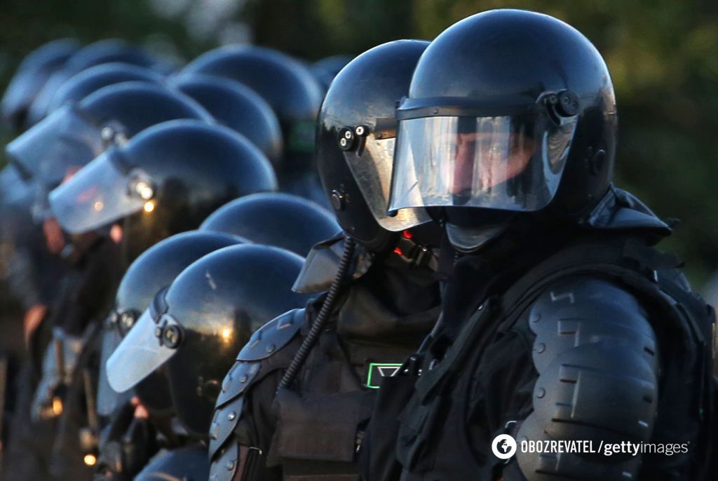 ОМОН на акциях протеста в Беларуси