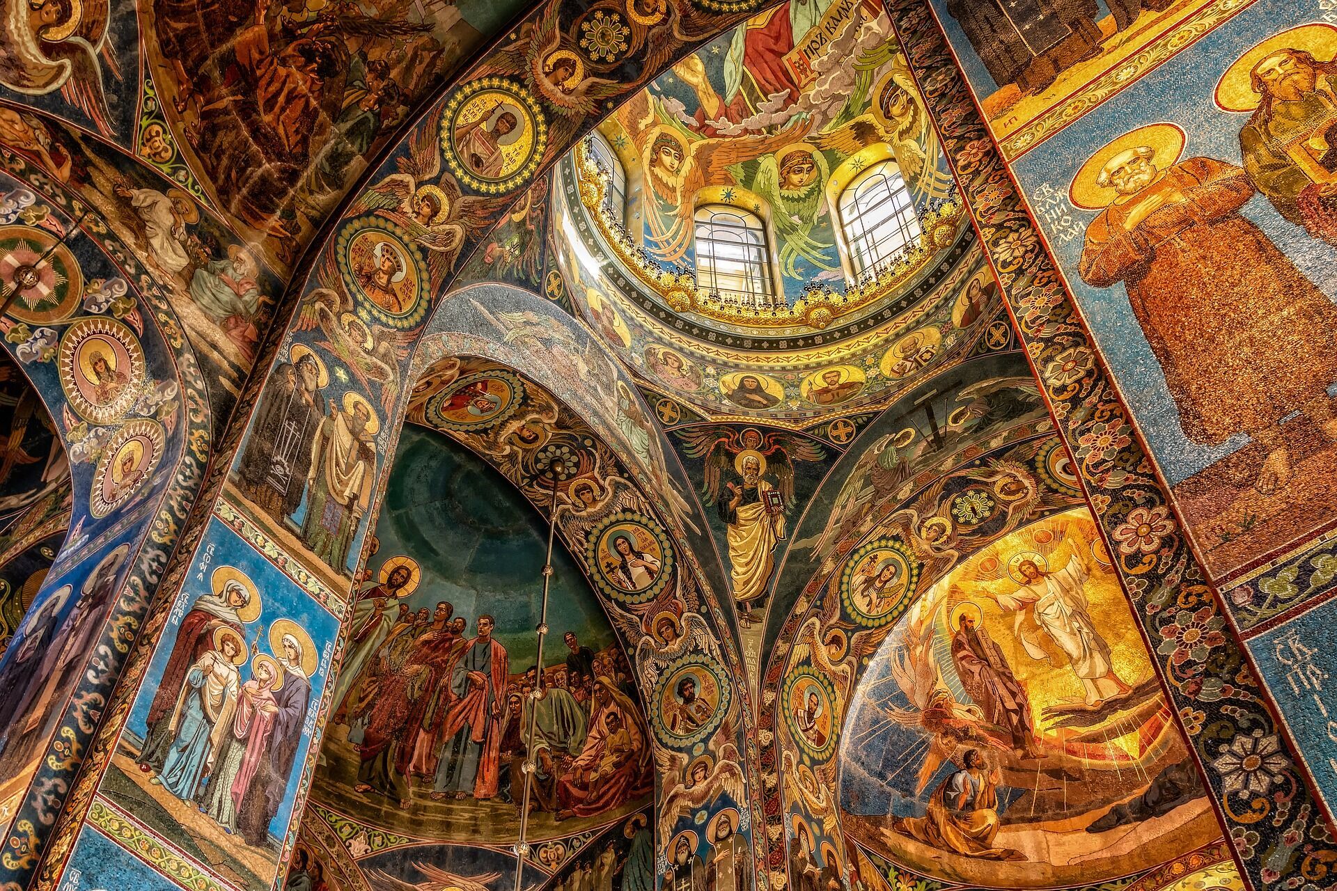 У Перший Спас в православних храмах проходять святкові богослужіння