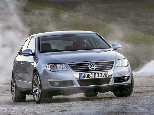 Volkswagen Passat – улюблений старий автомобіль українців.