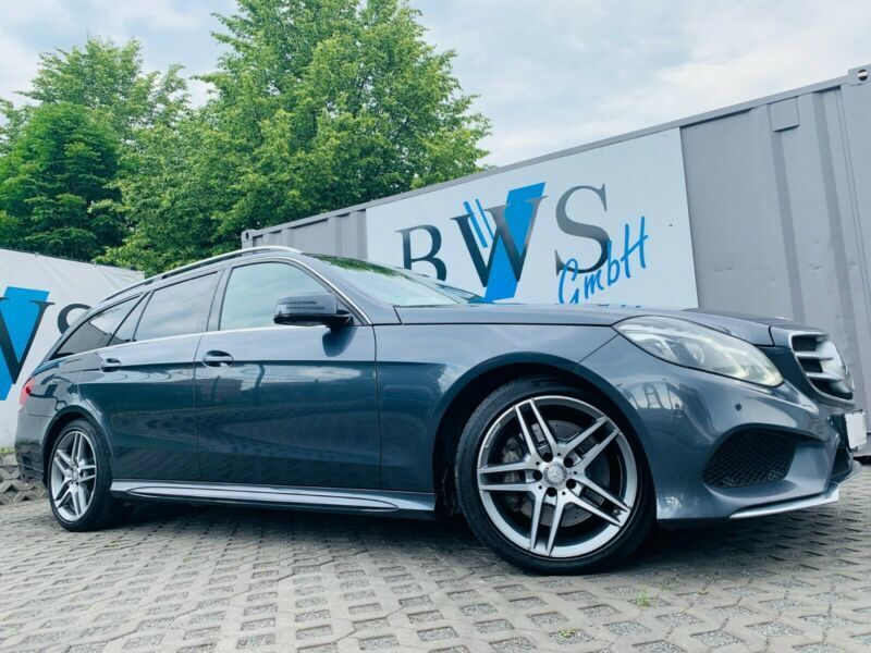 Mercedes E-Class 2016 року з пробігом 422 000 км.