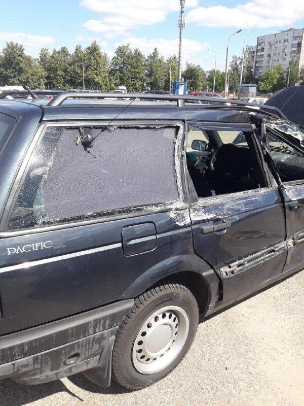 Омоновцы разбили стекла авто
