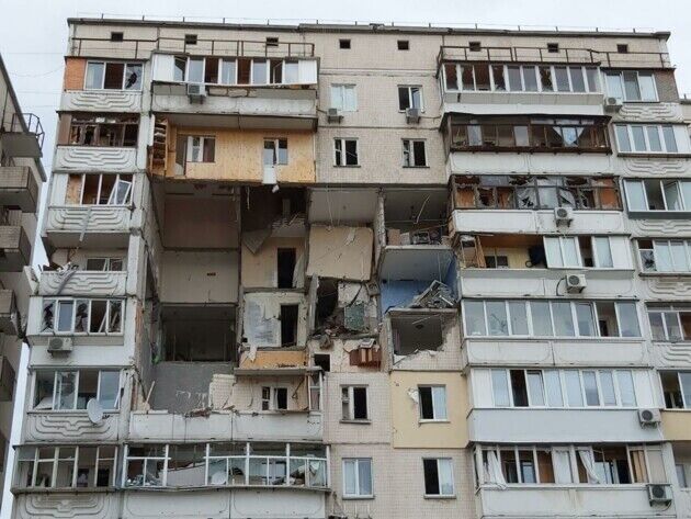 Будинок, який вибухнув у Києві на Позняках, демонтують