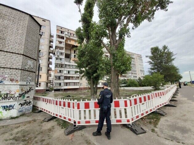Перед демонтажем дома в Киеве, который взорвался, людям позволят забрать вещи