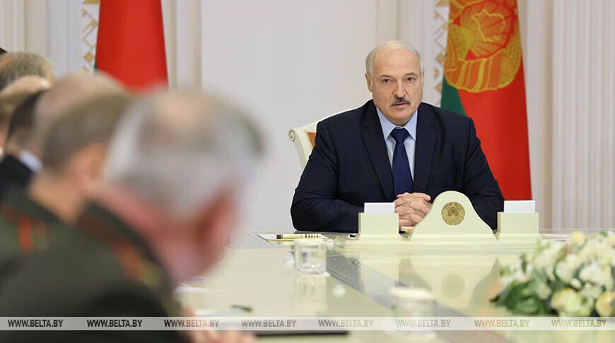 Нарада з Лукашенком 14 серпня.