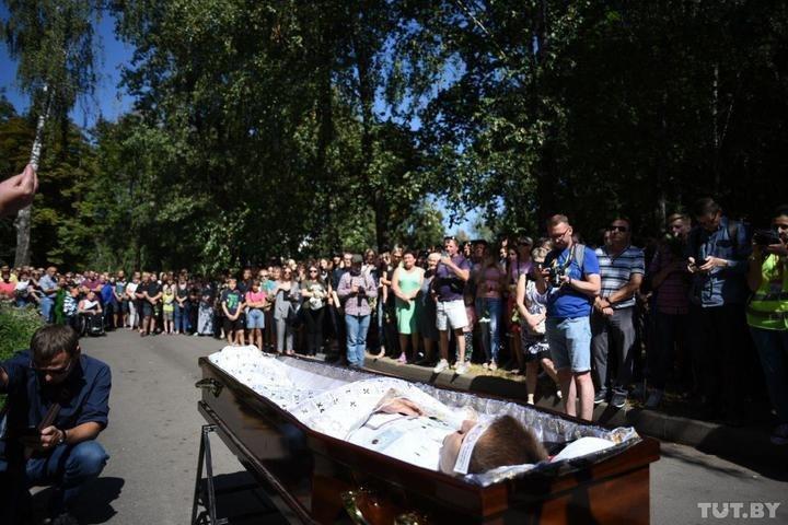 Похороны Александра Вихора под Гомелем