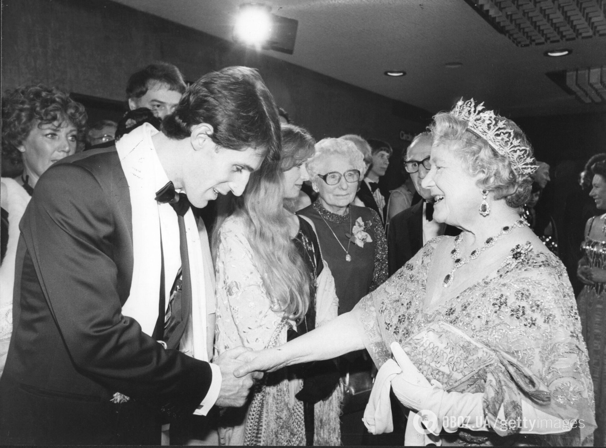 Бен Кросс с королевой Елизаветой