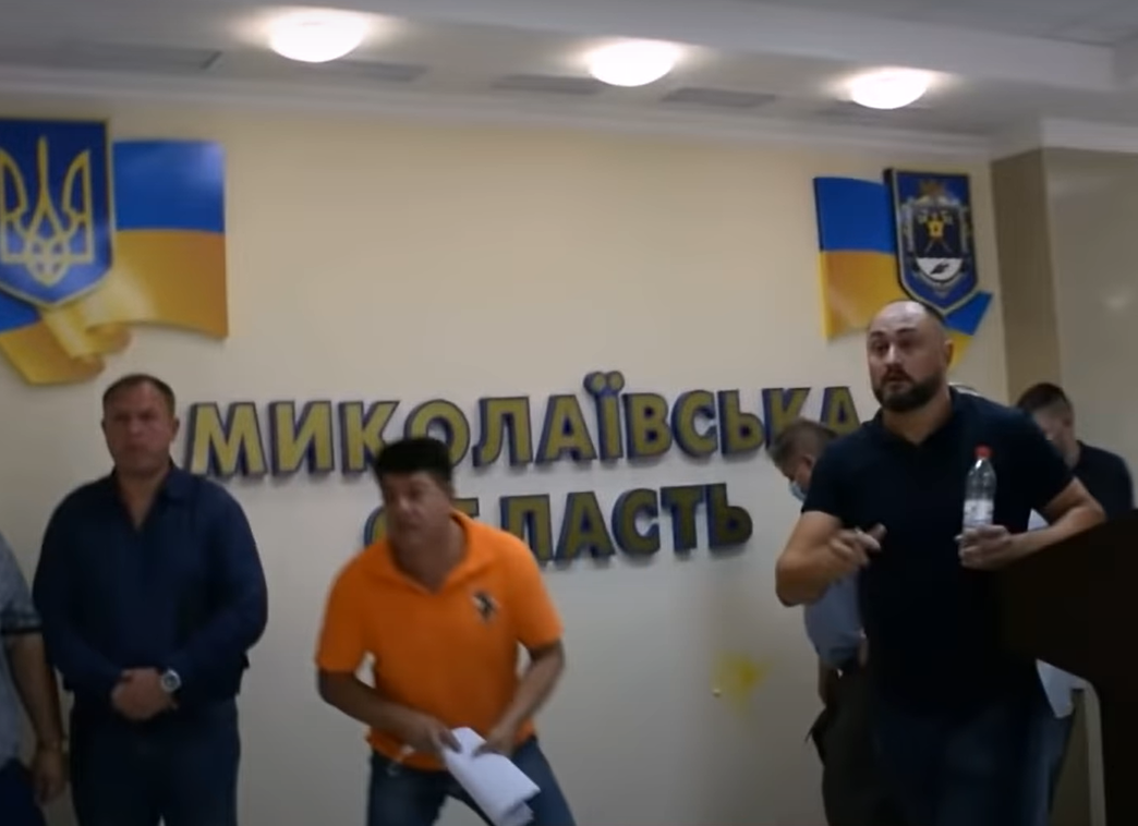 Яйцами в депутатов от ОПЗЖ бросались активисты "Нацкорпуса"