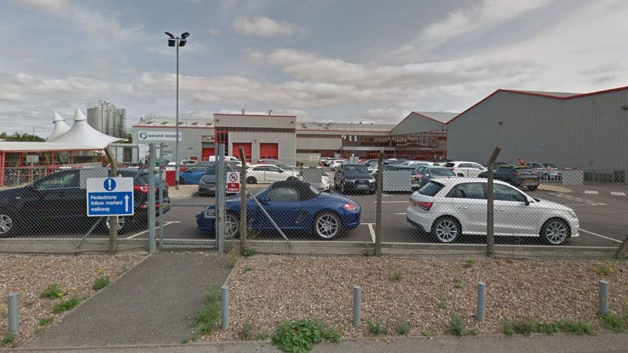 Фабрика сладостей Bakkavor в Великобритании