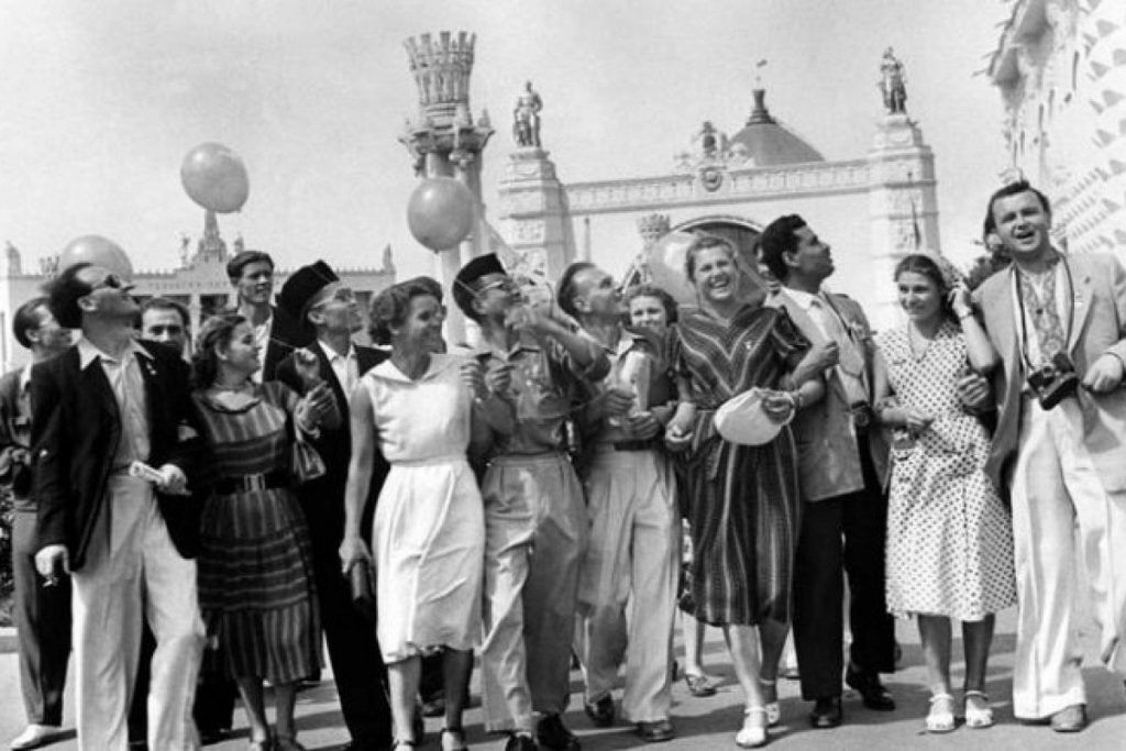 У 1947 році в СРСР було видано закон про заборону шлюбів із іноземцями