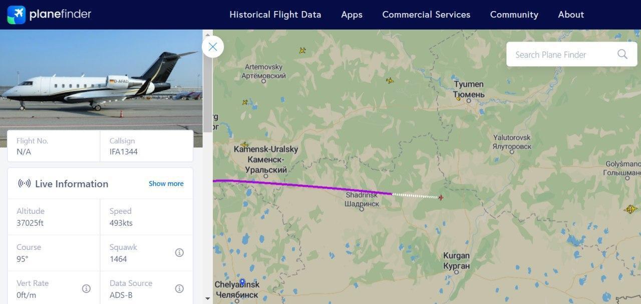 Літак, який вилетів за Навальним з Німеччини