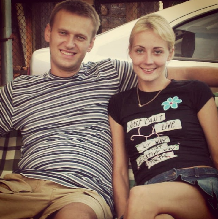 Юлия и Алексей Навальные в начале своих отношений (1999 год)