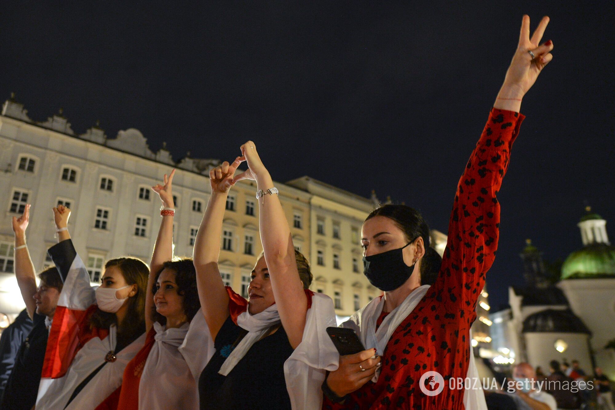 Білоруські футболісти стали відзначати голи жестом Тихановської. Відео