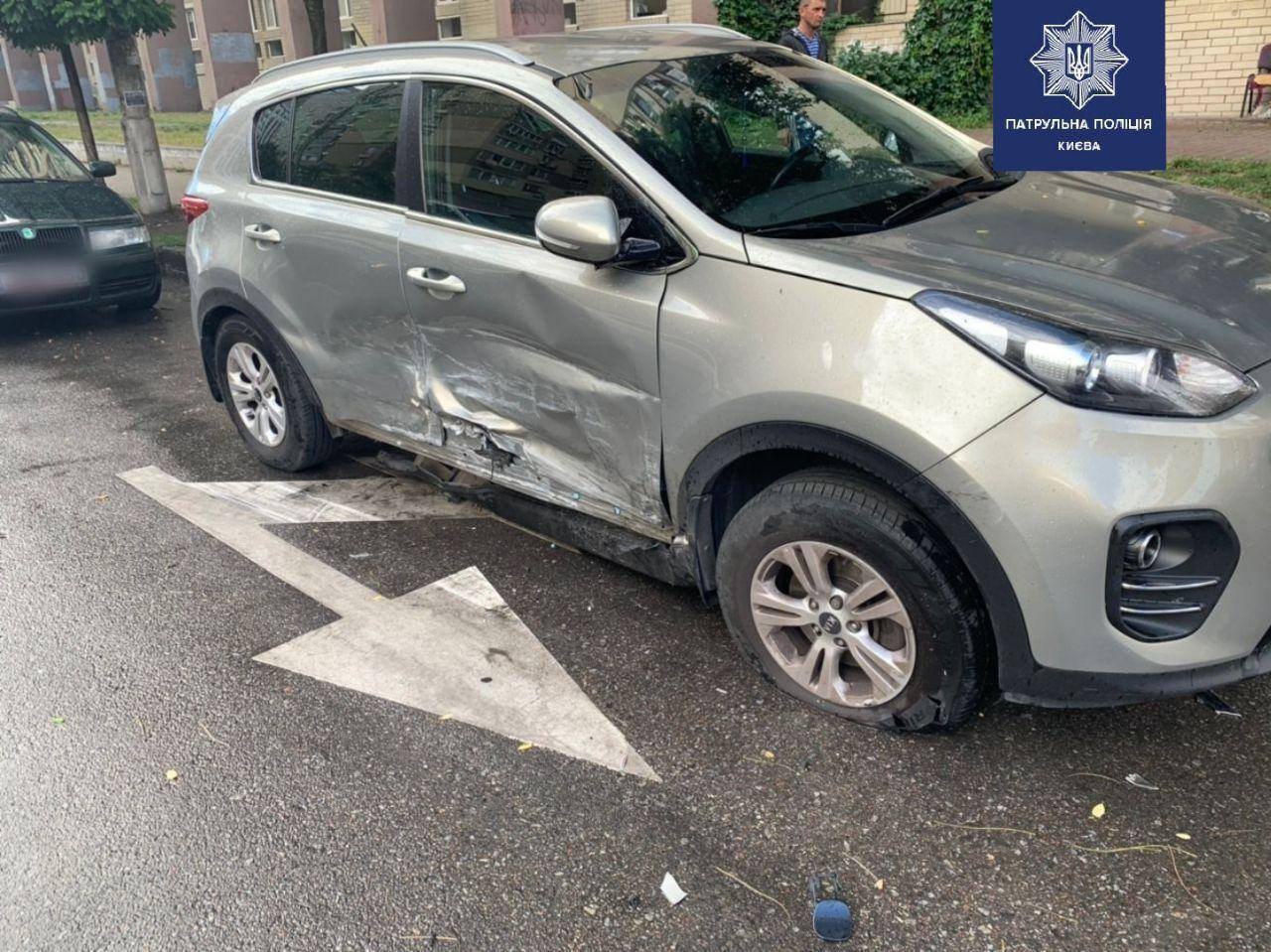 В Киеве водитель с признаками опьянения разбил пять авто