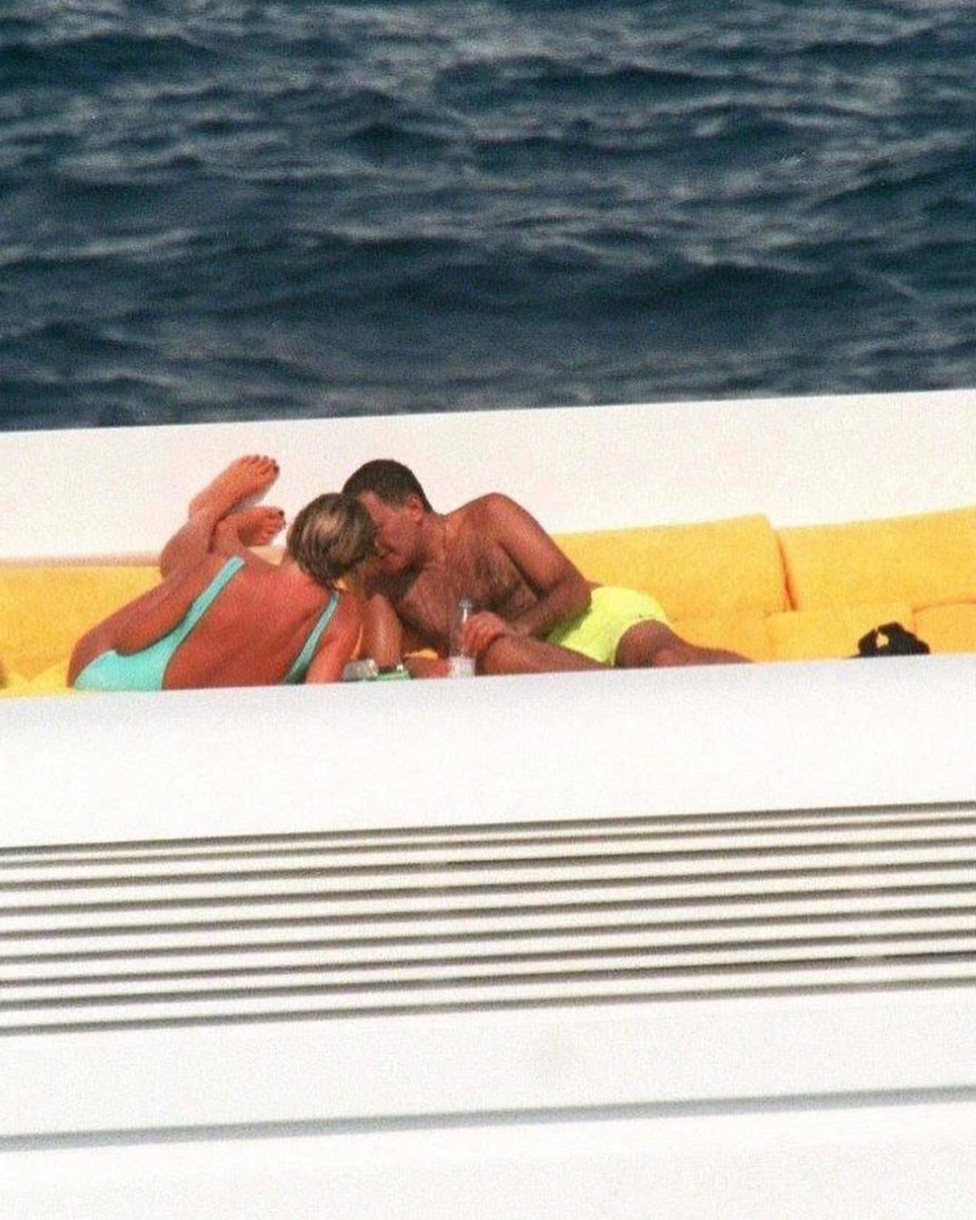 Діана і Доді аль-Файєд відпочинку на яхті