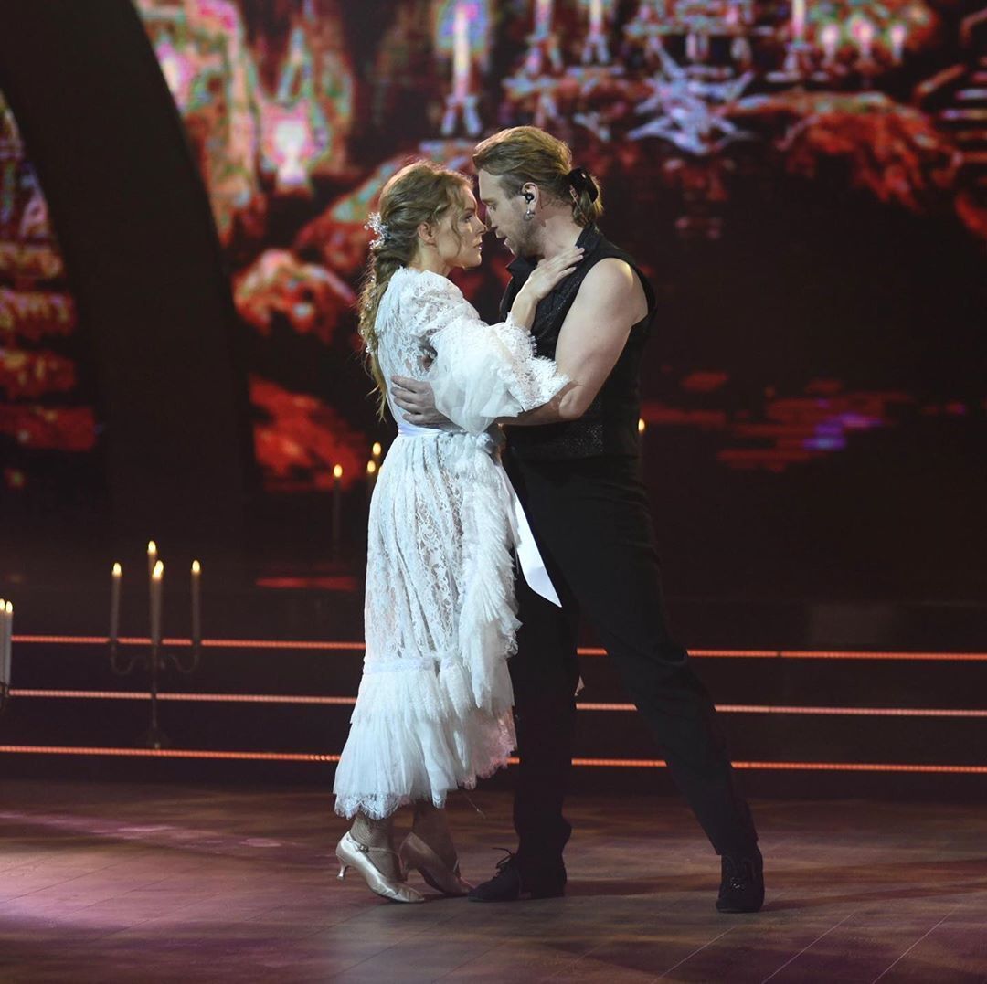 Олена Шоптенко та Олег Винник (Instagram Танці з зірками)