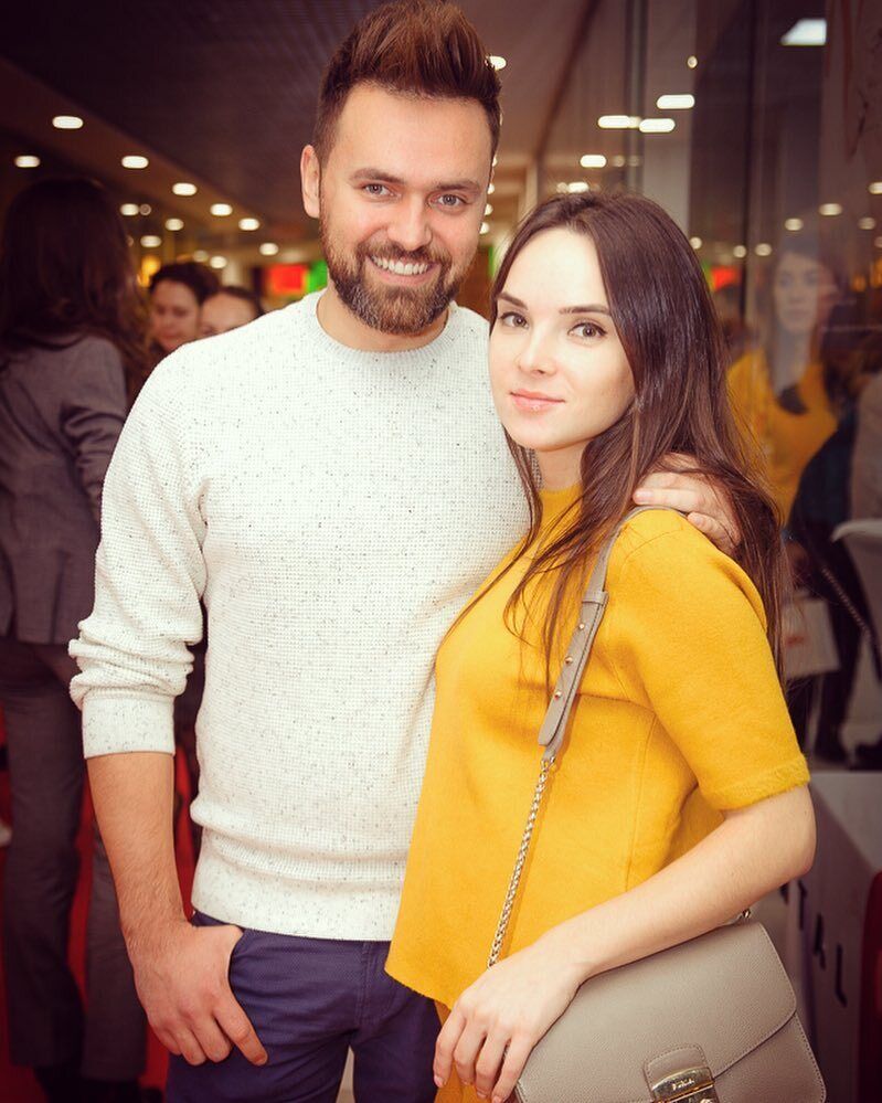 Тимур Мирошниченко с женой Инной