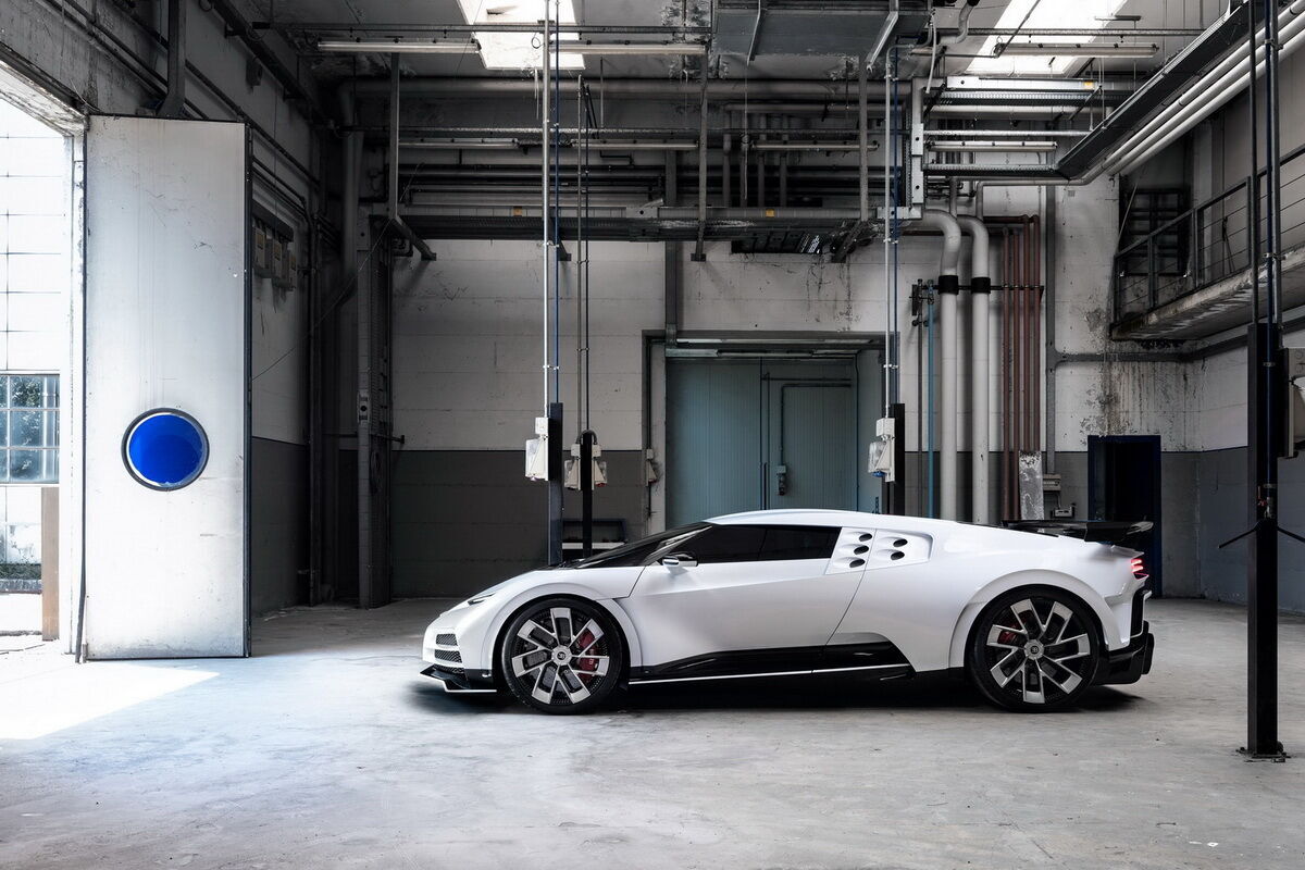 Bugatti Centodieci. Фото: