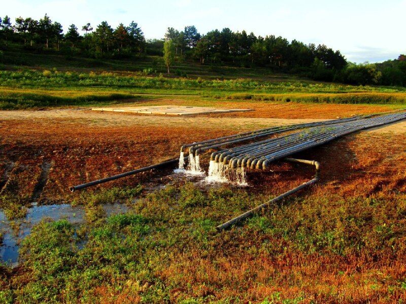 Перекидывают воду из Тайганского водохранилища в Симферопольское