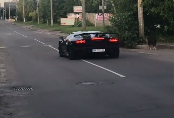 Lamborghini Aventador SVJ на украинских дорогах.