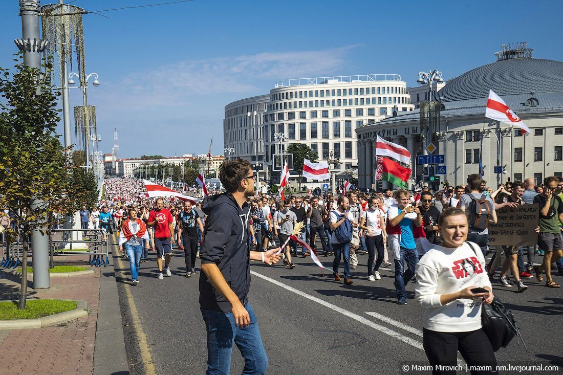 Свет против тьмы. Как Сашу с ДР поздравили