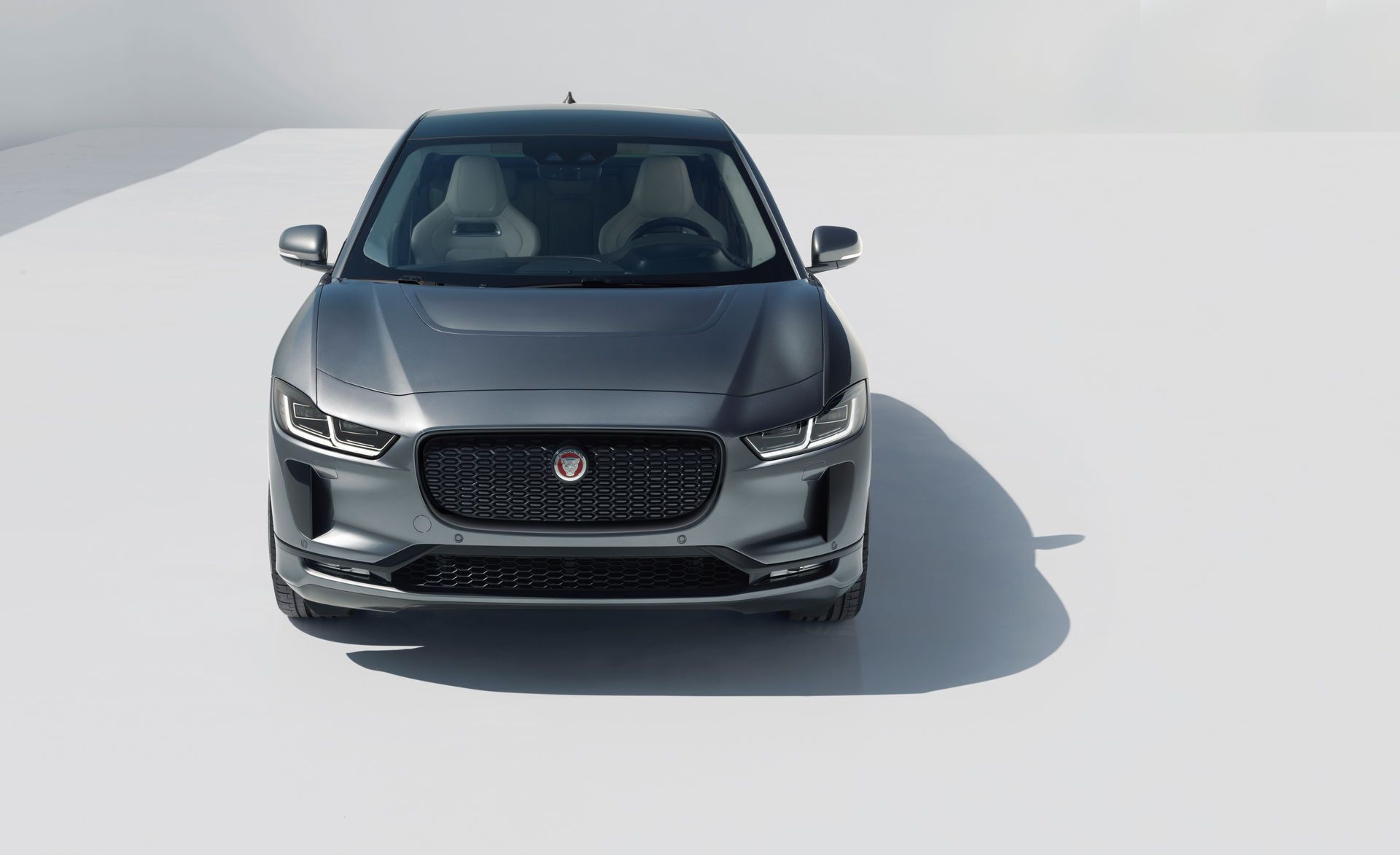 Jaguar I-Pace EV320.