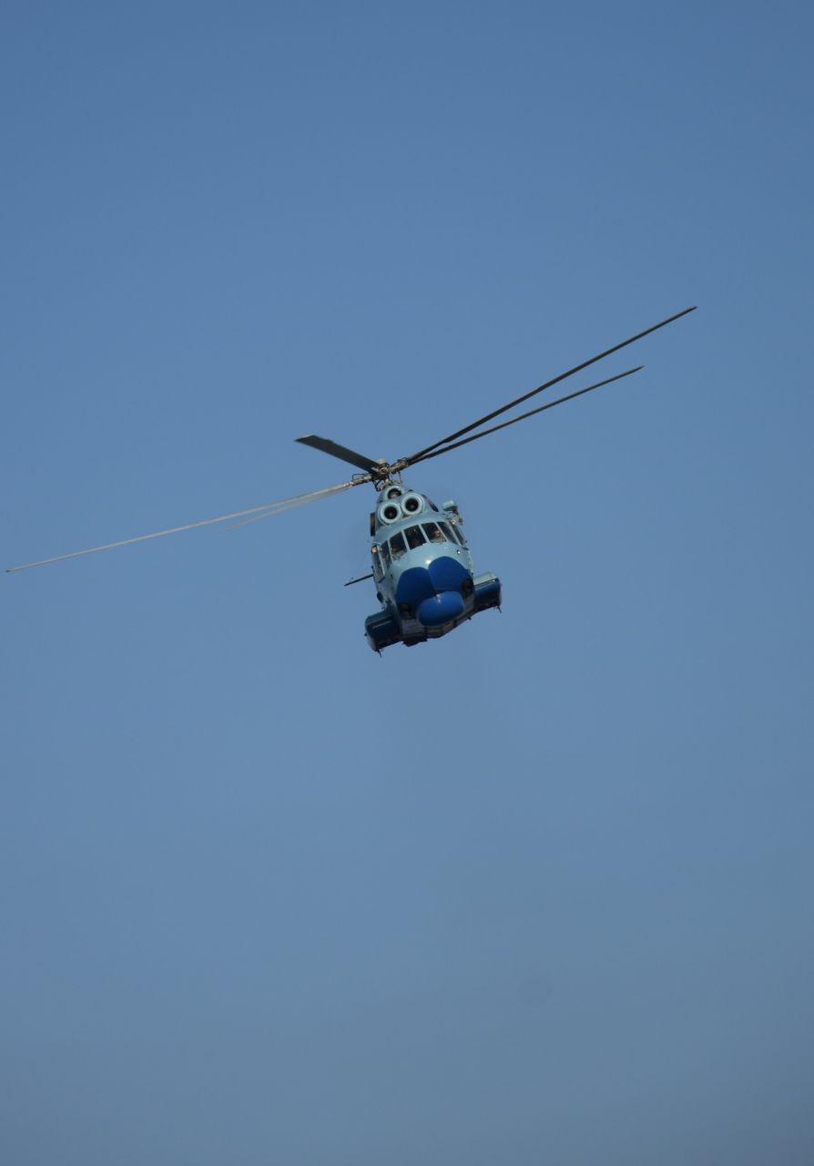 В учениях также принимали участие вертолеты.