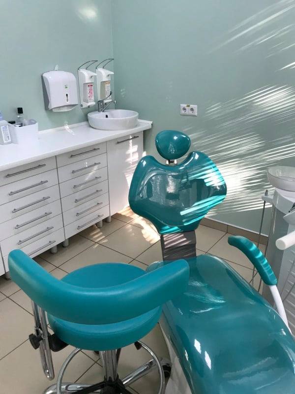 У Дніпрі придбали сучасне обладнання для дитячої стоматології №1