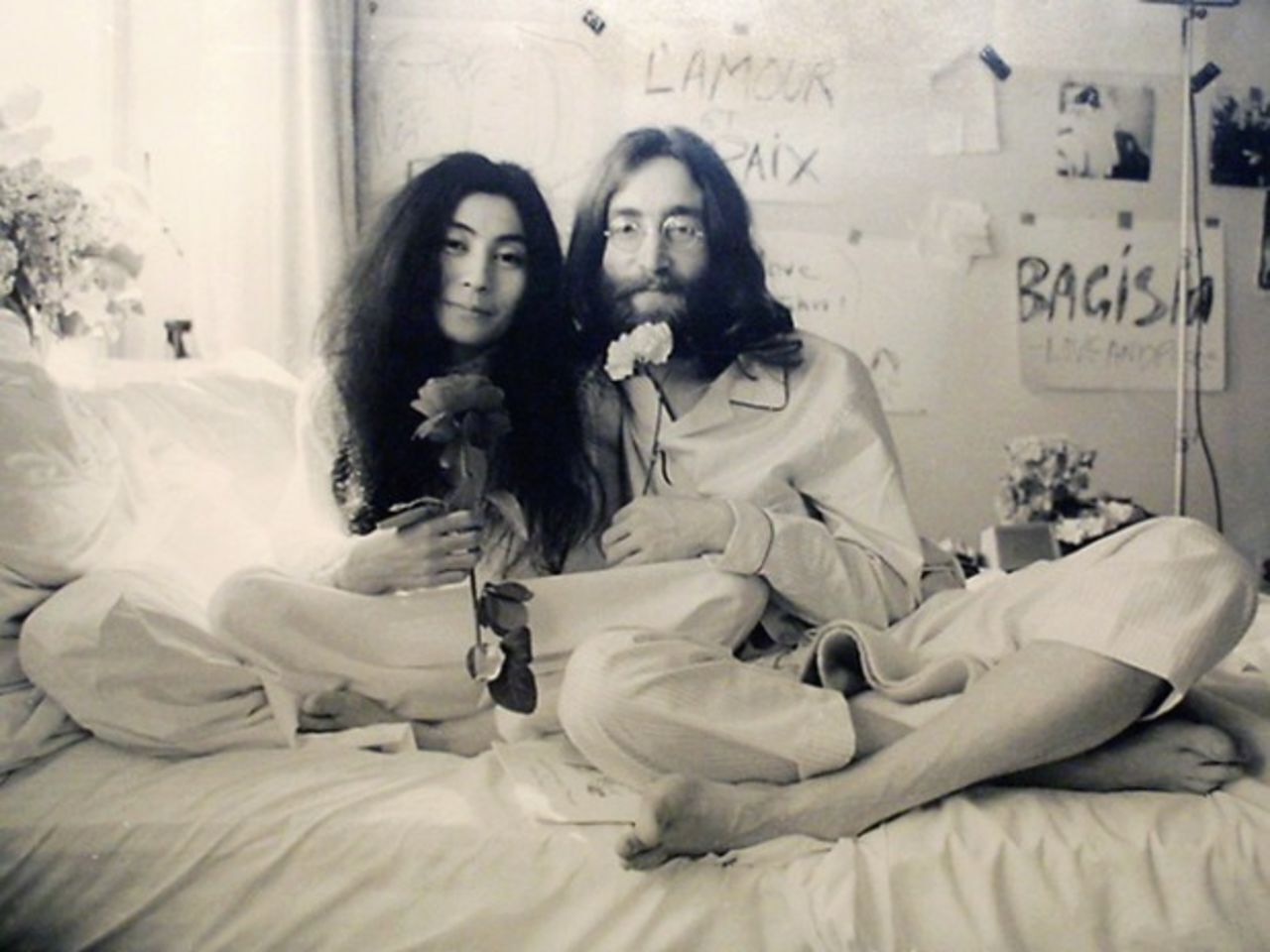 Джон Леннон и Йоко Оно. dombusin.livejournal.com