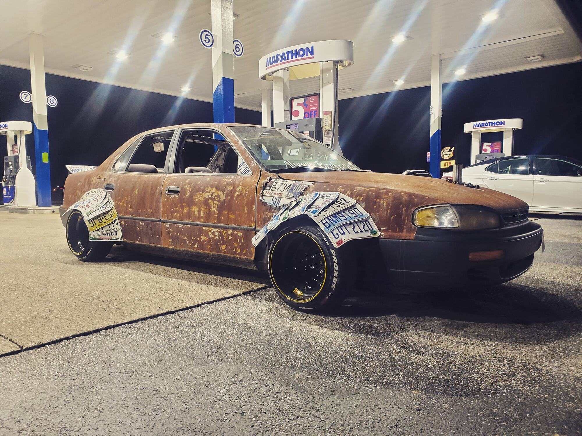 Незвичайний тюнінг Toyota Camry.