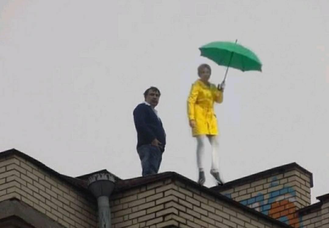 Политика "поставили" на крышу к Михеилу Саакашвили