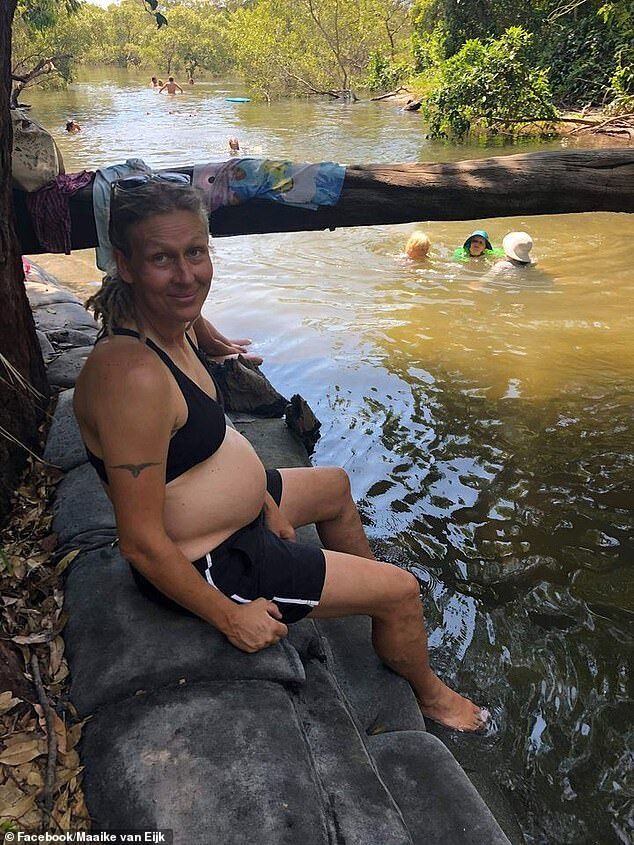 Ван Эйк на последних месяцах беременности