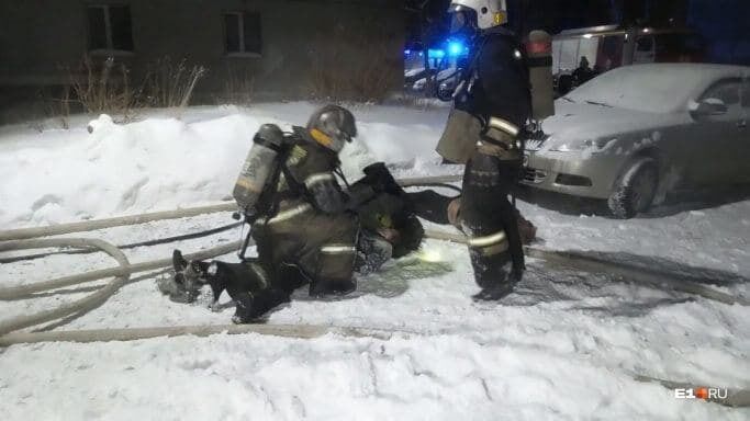 У Єкатеринбурзі під час пожежі у висотці загинуло 8 осіб.