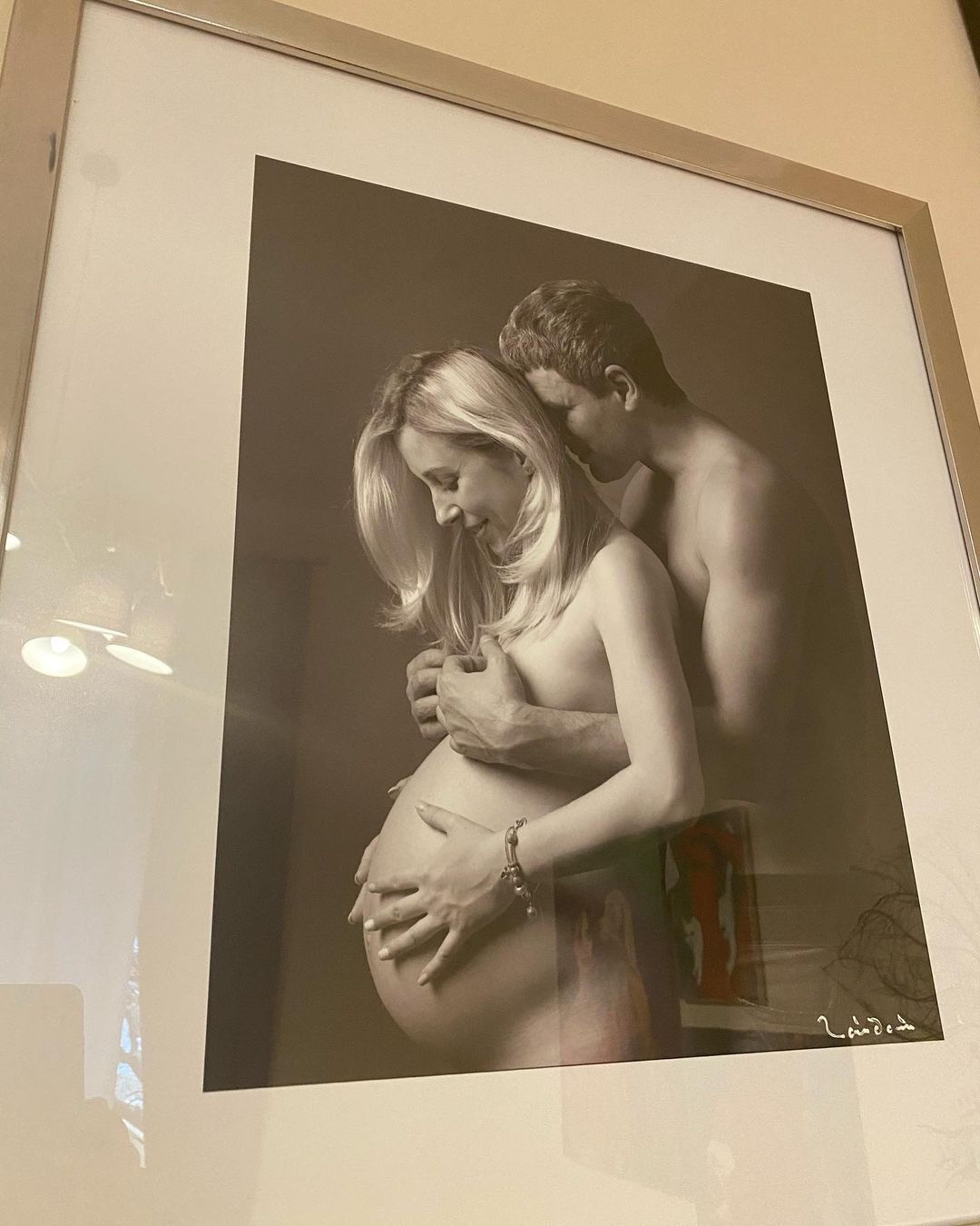 Тоня Матвиенко показала обнаженное фото с мужем