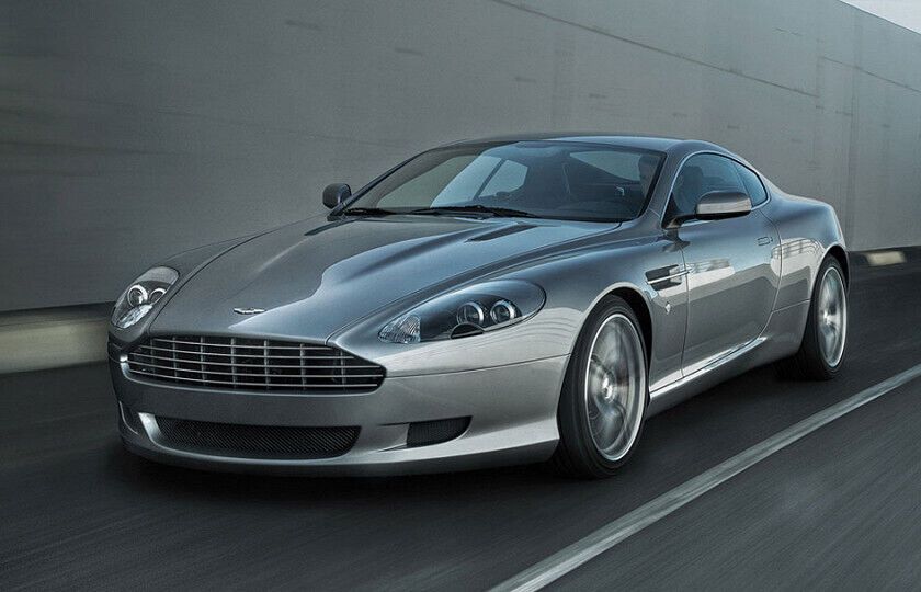 Aston Martin DB9 – дуже елегантний автомобіль