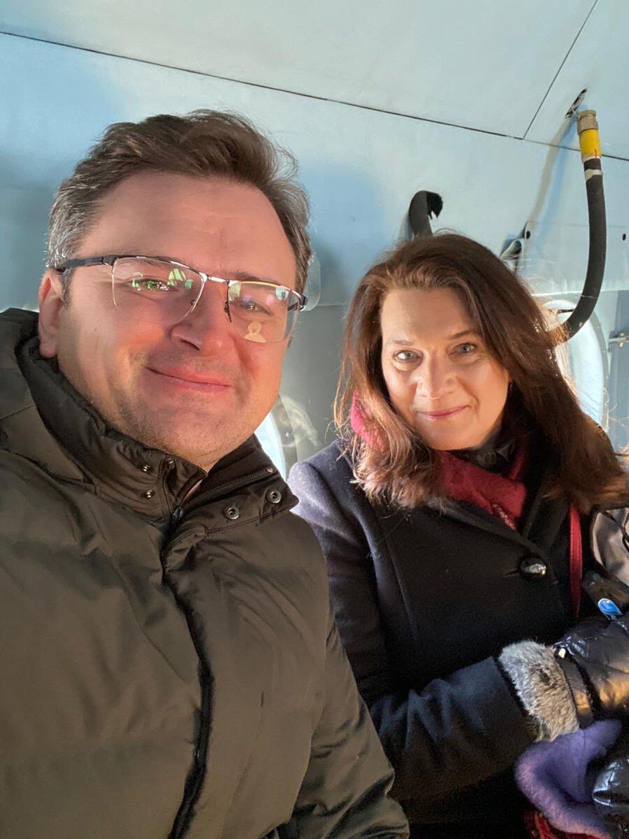 Дмитрий Кулеба и Анн Линде прибыли на Донбасс.
