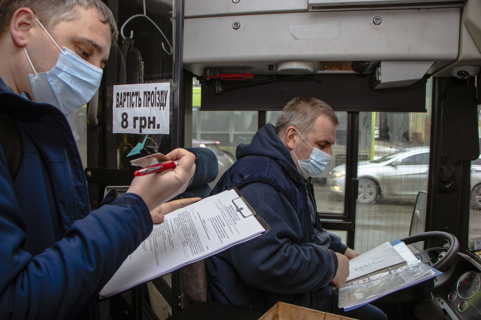 На підставі перевірок перевізникам висувають вимоги для усунення недоліків.