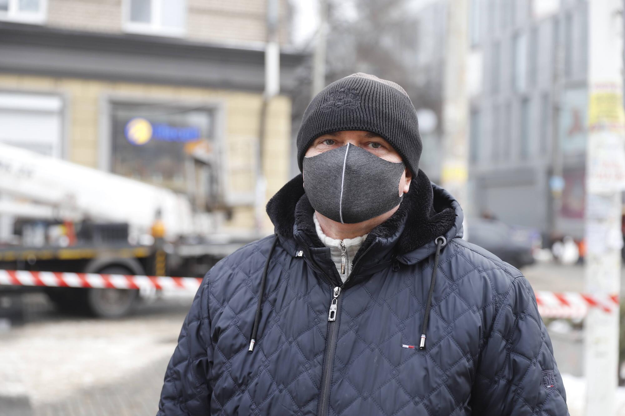 Начальник управления по эксплуатации жилищного хозяйства Виталий Слепцов
