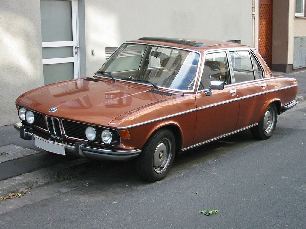 BMW 2500 как у Высоцкого.