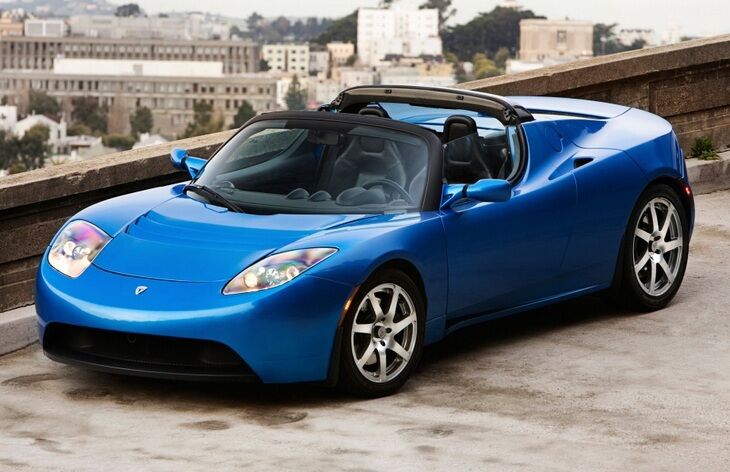 Roadster – перша модель Tesla