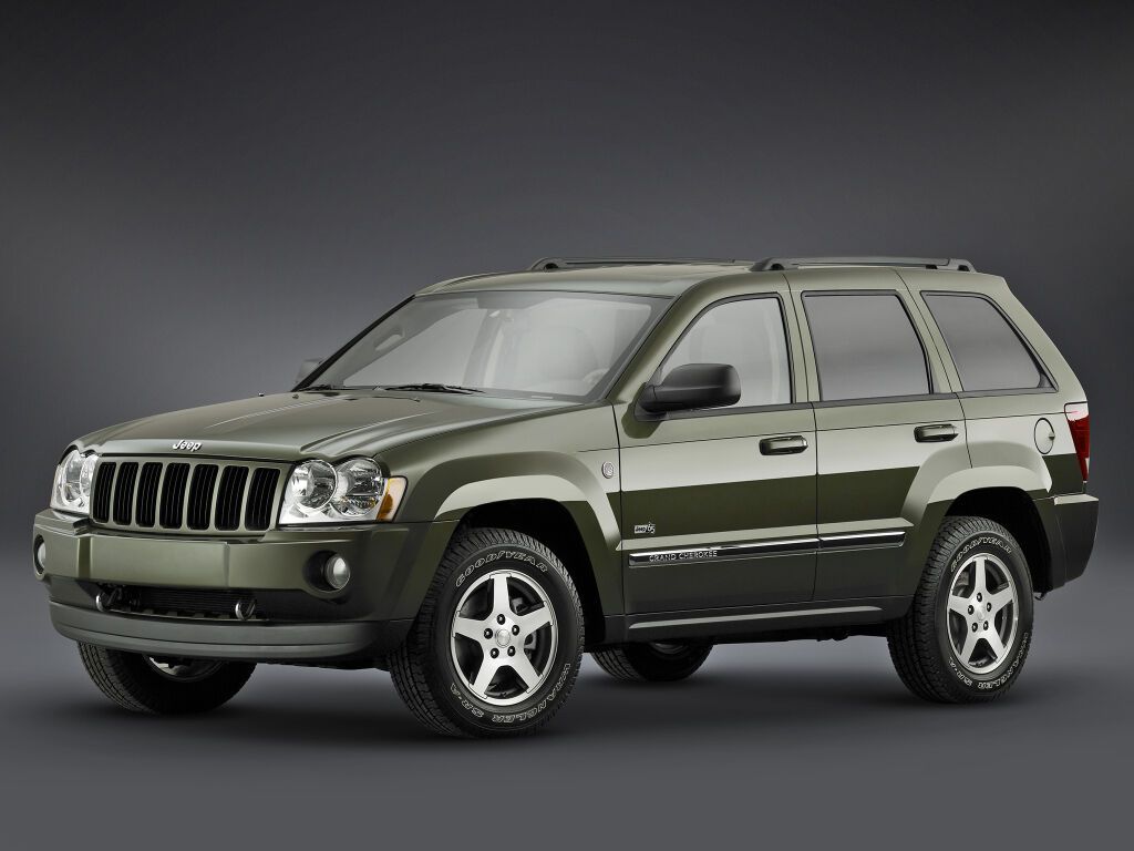 Брутальний дизайн Jeep Grand Cherokee WK сподобався покупцям