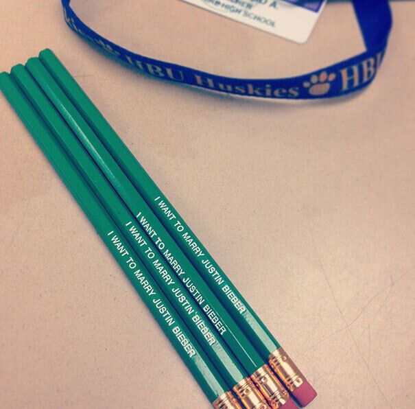 Чудовий спосіб мотивувати учнів повертати олівці
