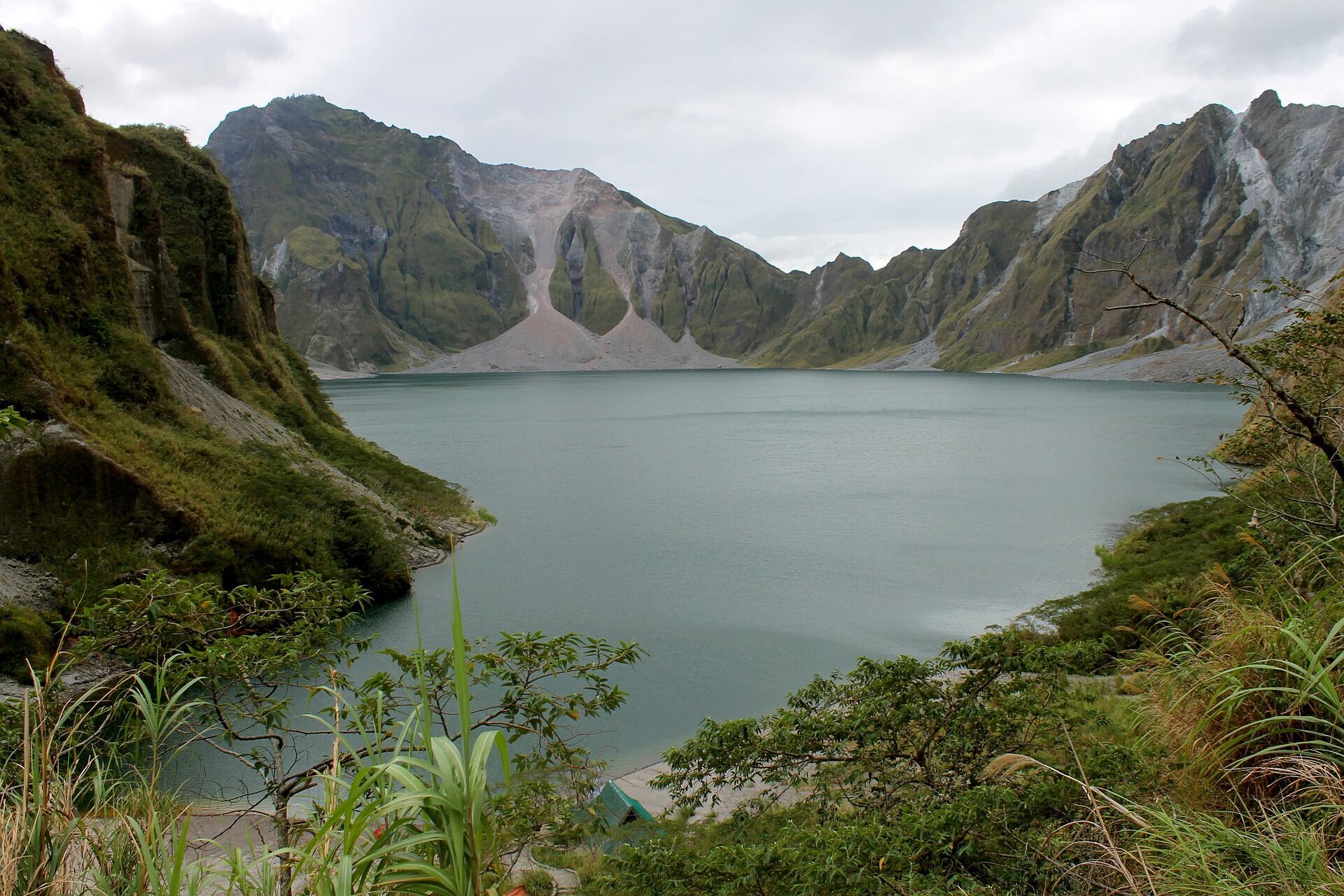 С Пинатубо связано крупнейшее извержение 20 века.