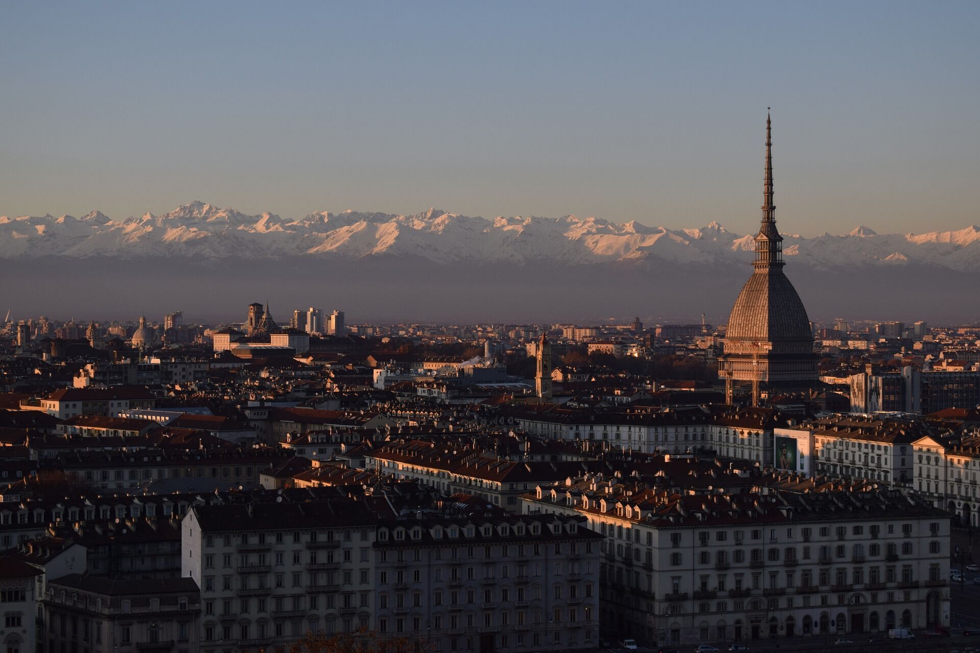 Турин – "классический" итальянский город.