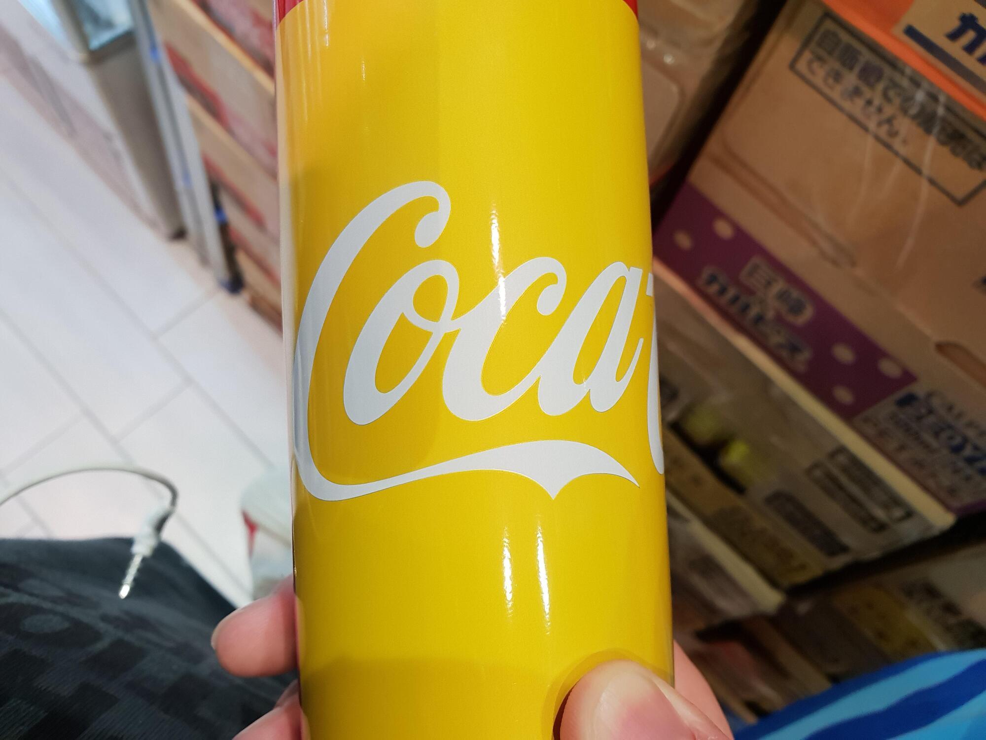 Жовта Coca-Cola