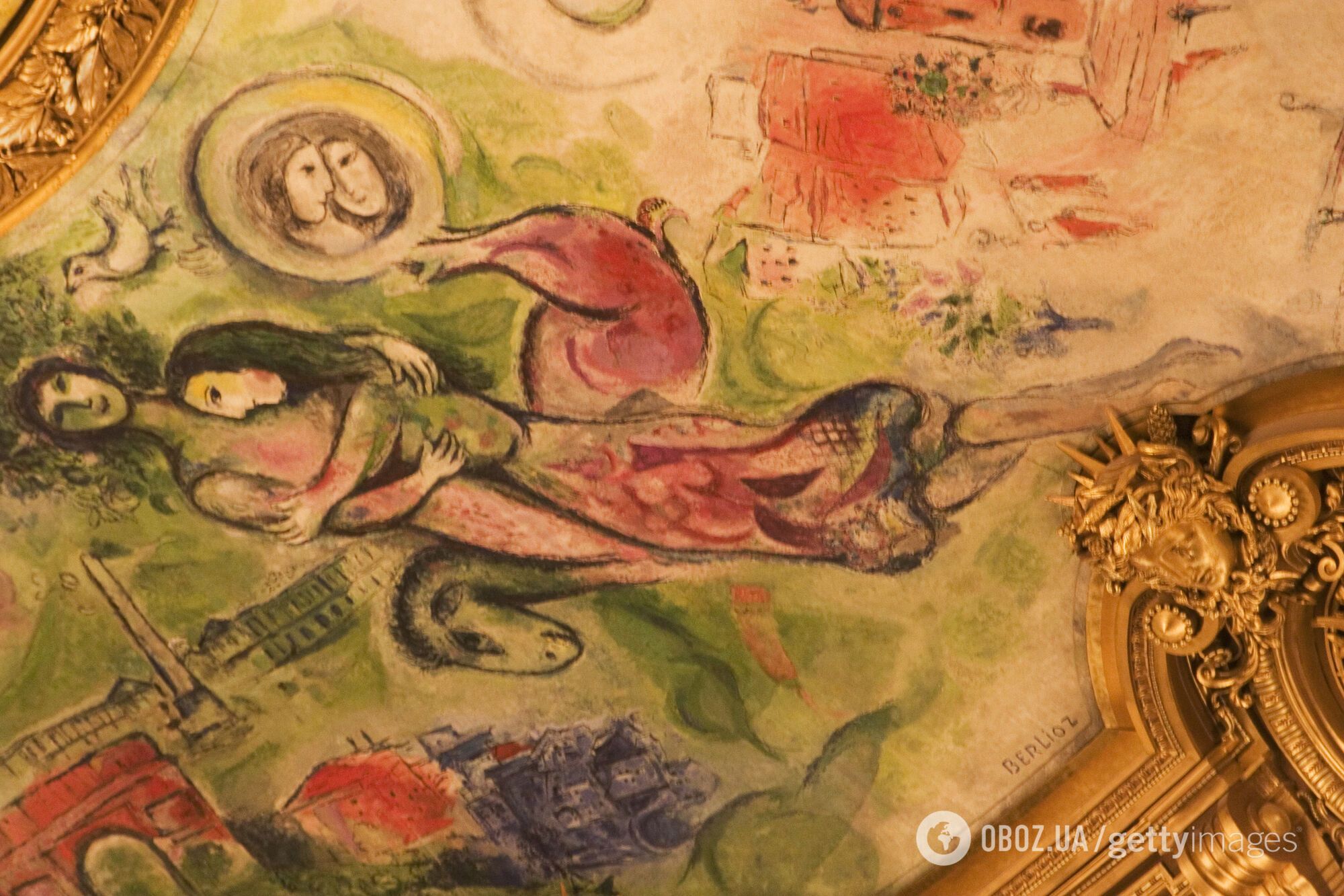 Знаменитий плафон, розписаний Марком Шагалом. Фрагмент.